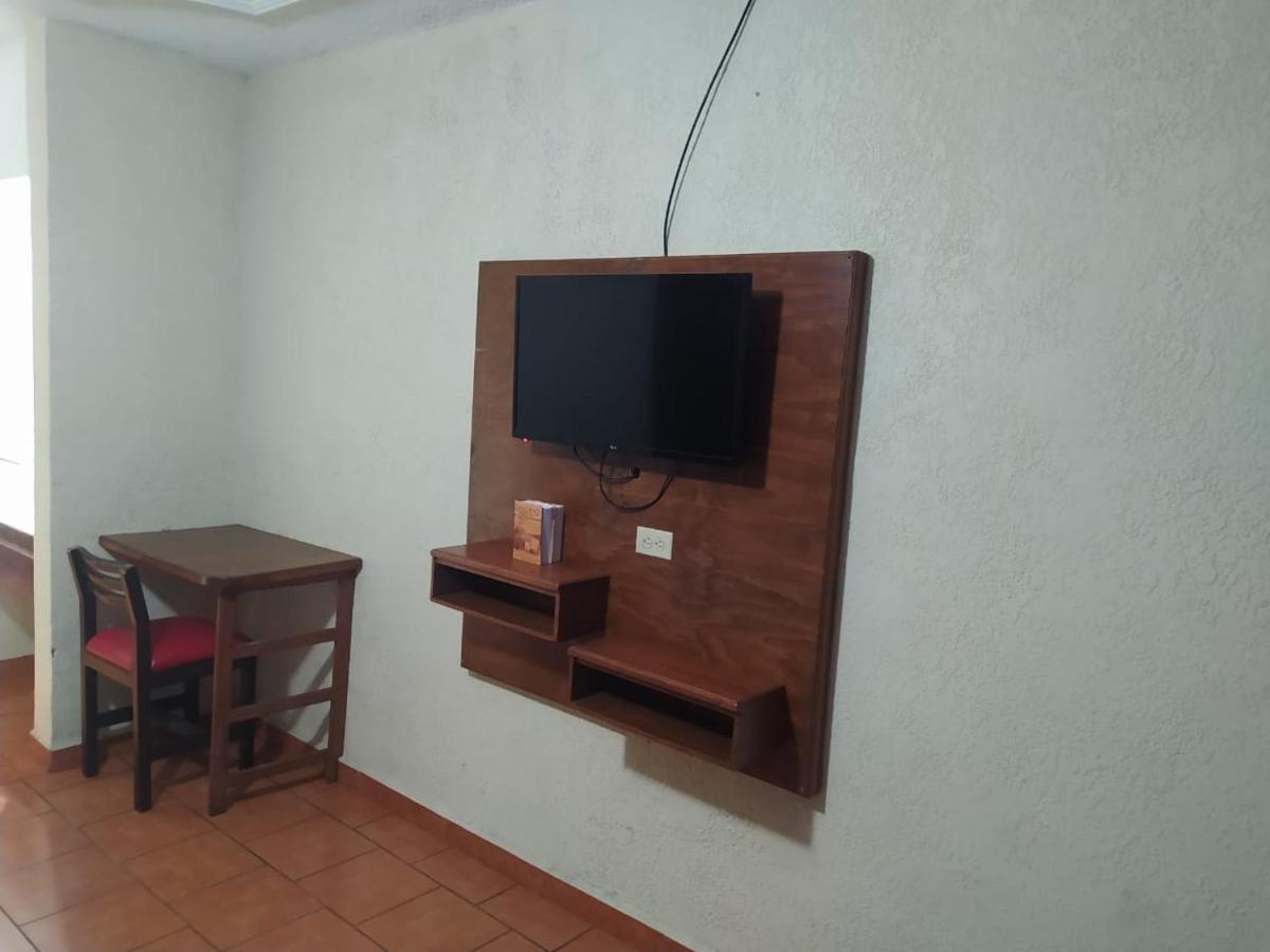 Hotel Posada Del Rey มาตาโมรอส ภายนอก รูปภาพ